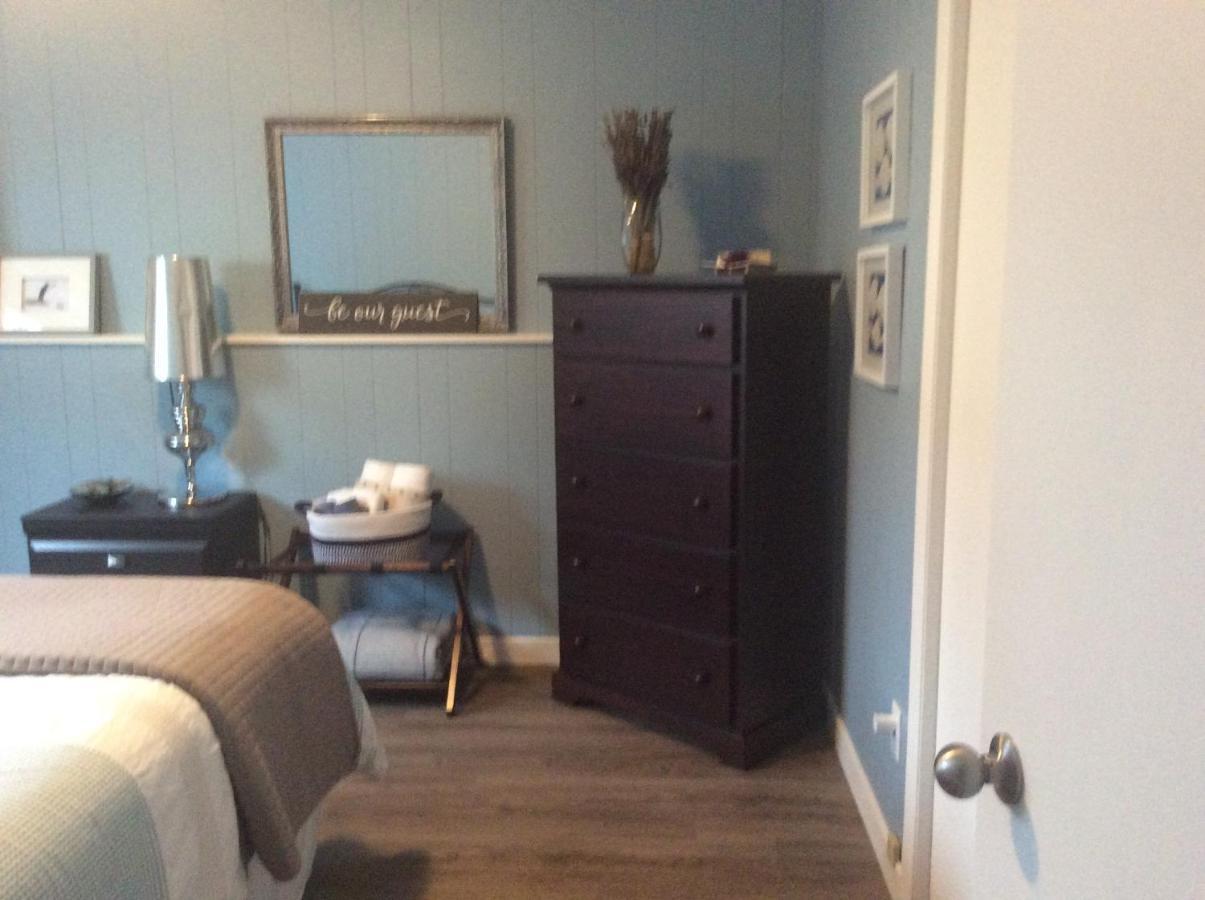 Berkie'S Bed & Breakfast Port Alberni Esterno foto