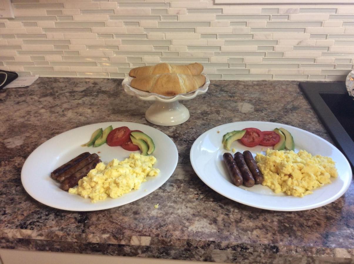 Berkie'S Bed & Breakfast Port Alberni Esterno foto